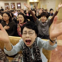 Succesvolle evangelisatie door christelijke evangelisten: bekeringen in China