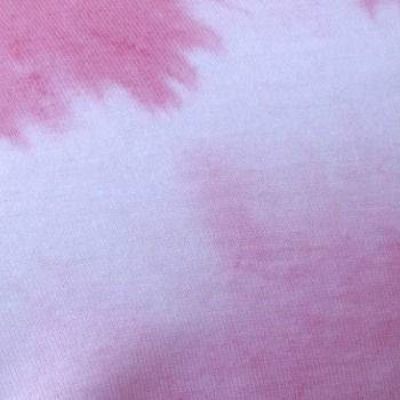 Gele vlekken witte kleding soda