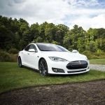 Tesla Motors: besparen met elektrisch aangedreven auto's